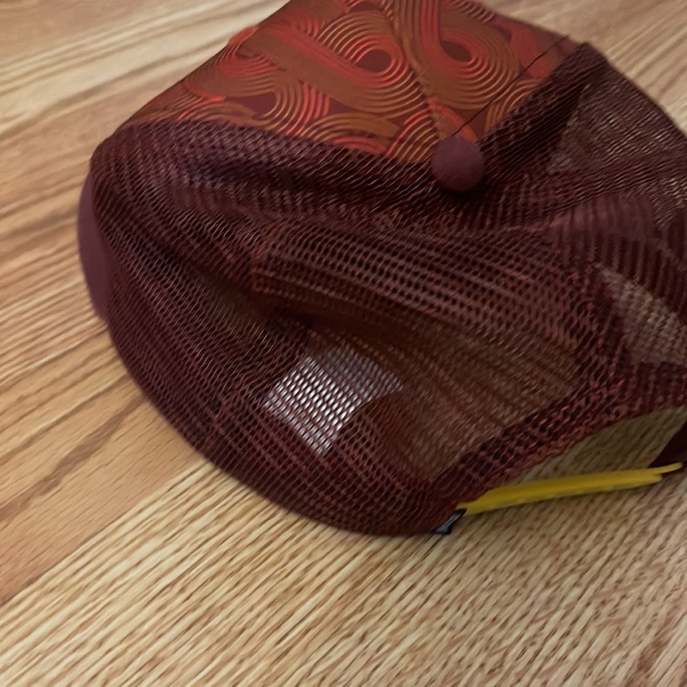 Marmot snap back - Picture 2 of 5